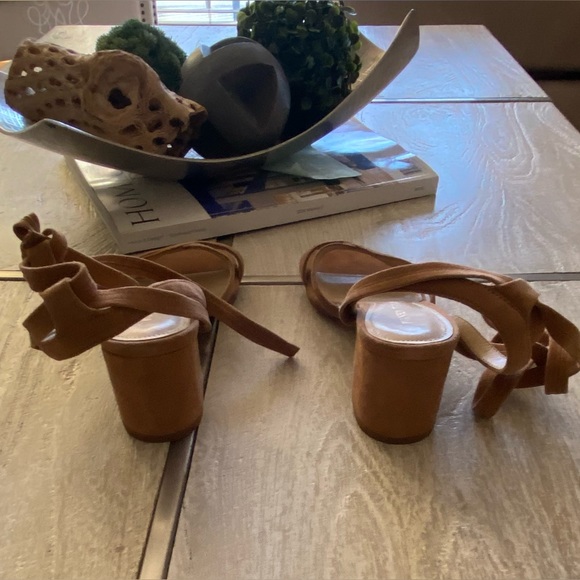 NEW Ivanka Trump suede ankle strap, sandals. - Picture 4 of 5